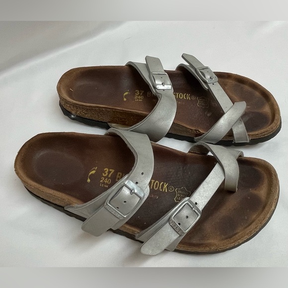Birkenstock Metallic Leather Sandals - Picture 2 of 5